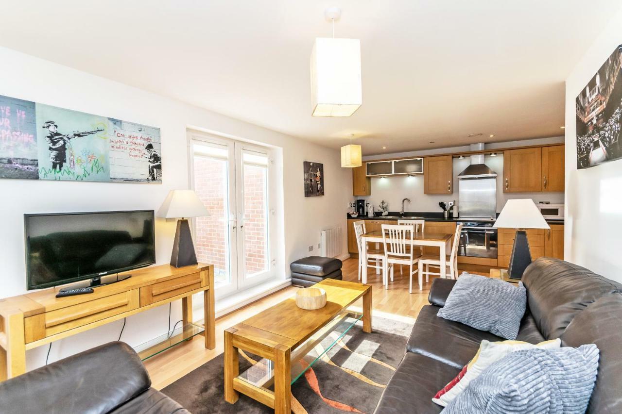 Racecourse Serviced Apartments Chester Eksteriør billede