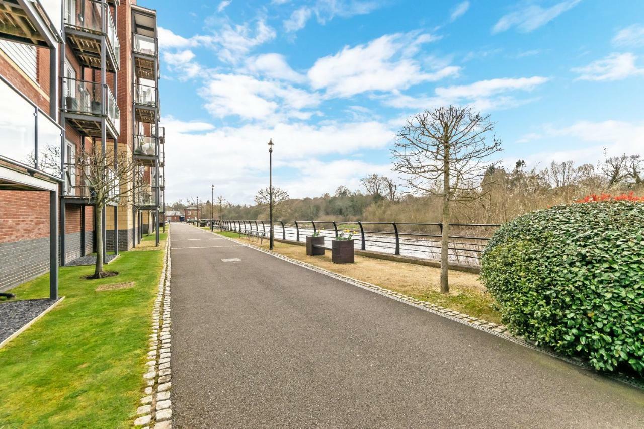 Racecourse Serviced Apartments Chester Eksteriør billede