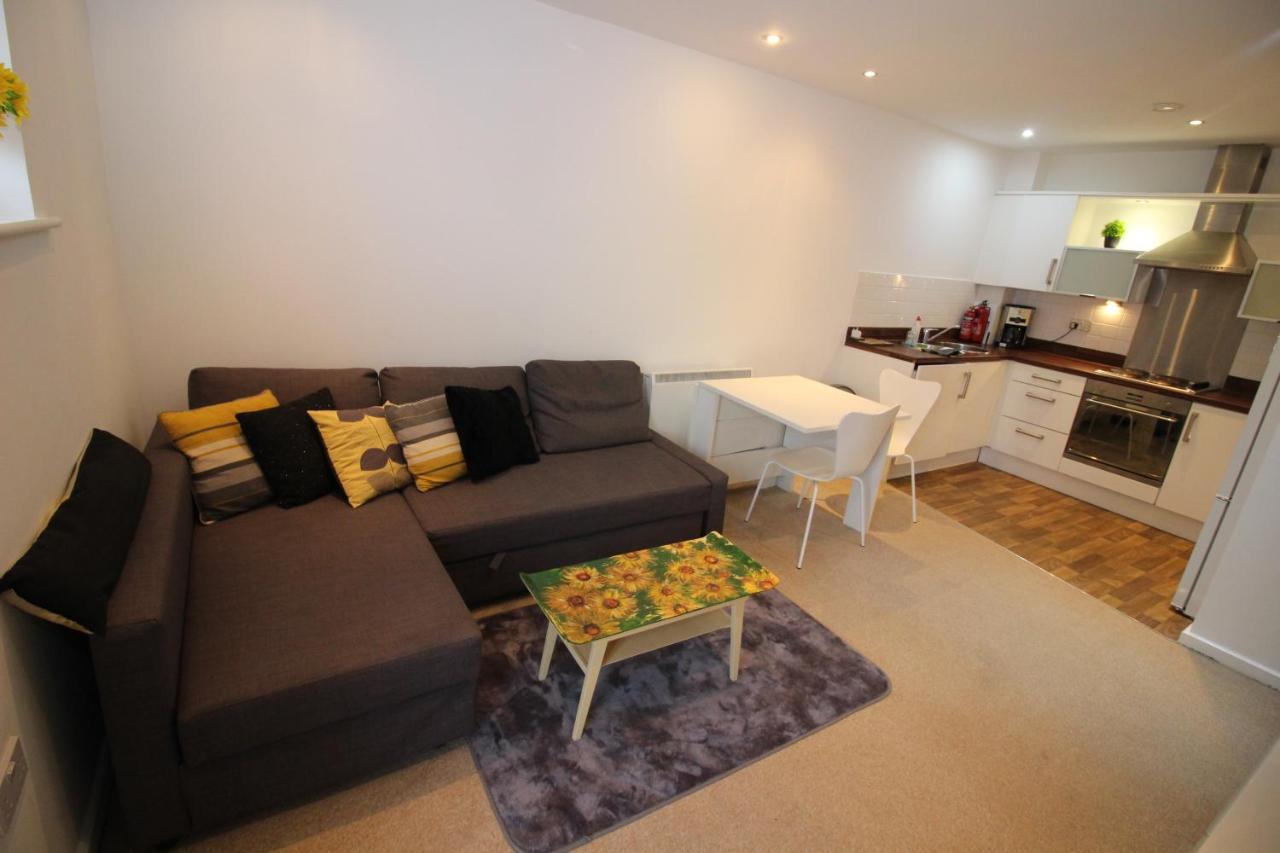 Racecourse Serviced Apartments Chester Eksteriør billede